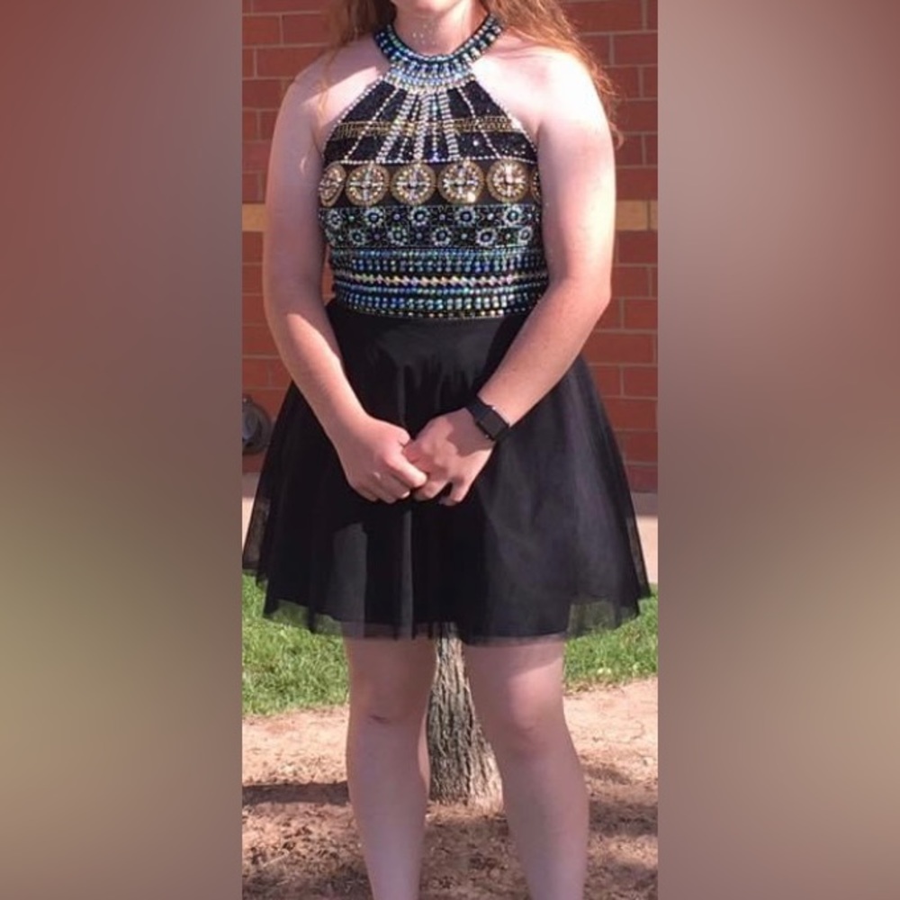 Black short prom dress